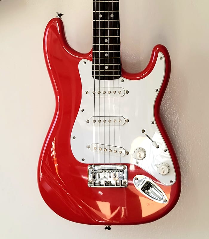 Squier Stratocaster Mini Red image 1