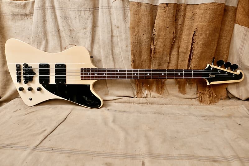 Greco TB-70 Thunderbird Bass 1989 - White