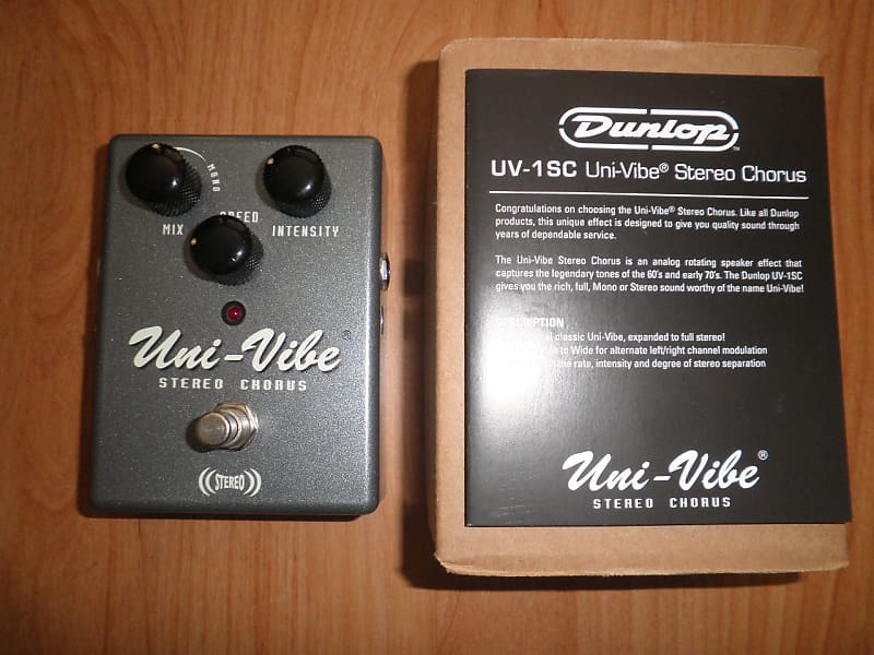 Jim Dunlop Uni-Vibe STEREO CHORUS（UV-1SC Dunlop UV-1 Uni-Vibe Stereo Chorus & Vibrato Effects Pedal