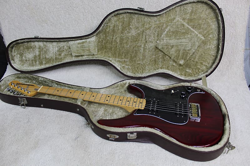 Washburn  Force 2  1980's  Trans Red image 1