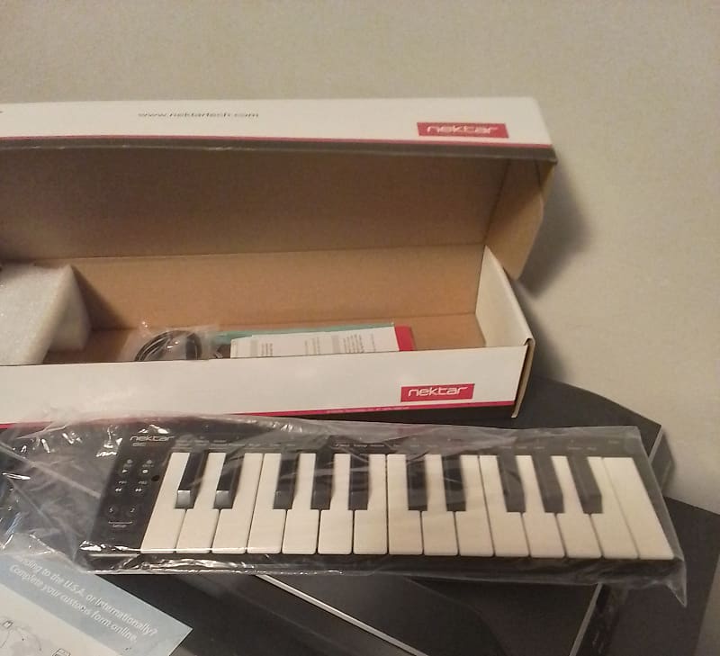 Nektar SE25 25-Key Keyboard | Reverb