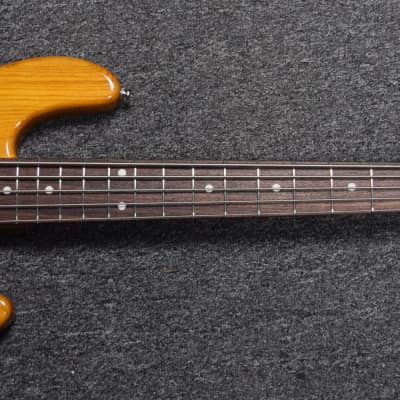 Ernie Ball Music Man StingRay 5 CLASSIC, Classic Natural / Rosewood and Figured Maple Neck image 2
