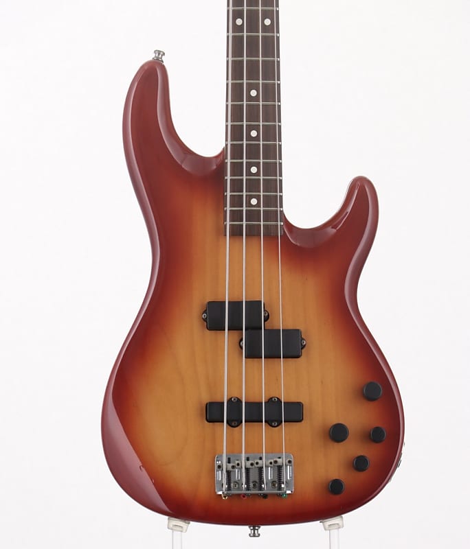 FENDE MEXICO/DELUXE ZONE BASS 全国無料，お買い得