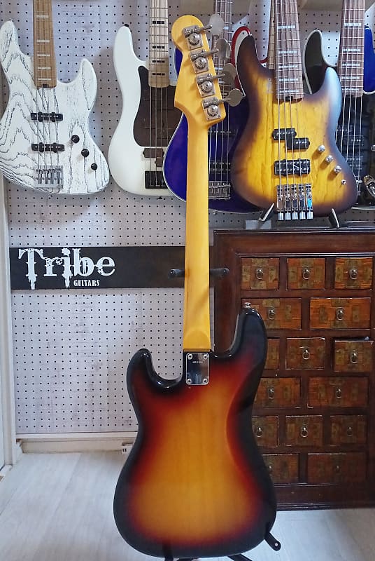 Japan Vintage. Tender Super Sounds. Short scale Precision Bass. Mid 70s