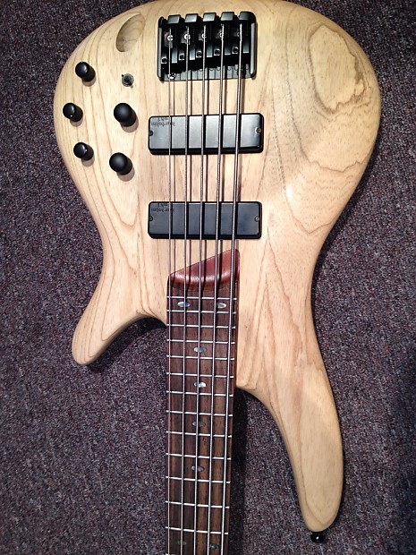 Ibanez SR605