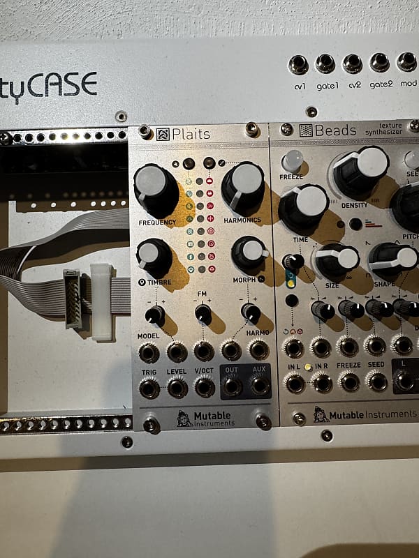 Mutable Instruments Plaits