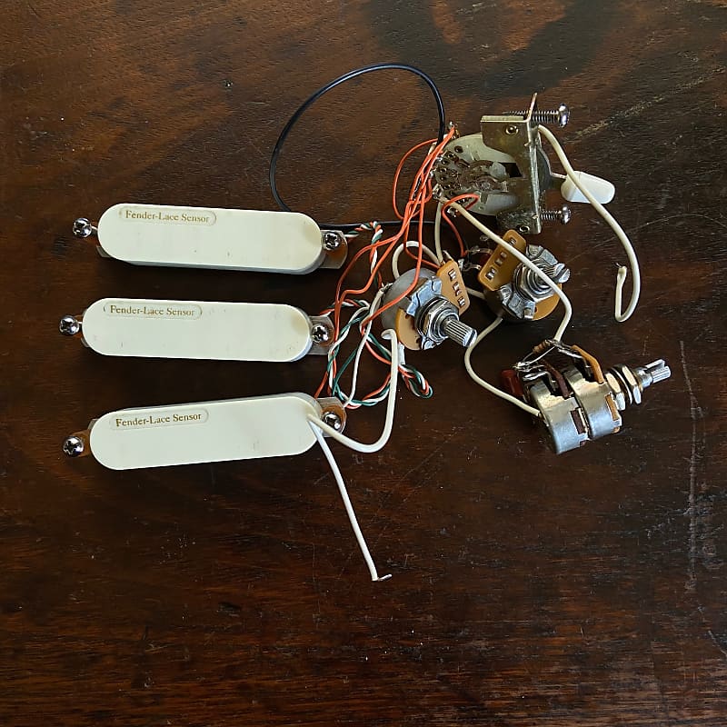 Fender Lace Sensor Pickups | Gold | Full Set of 3 | Reverb