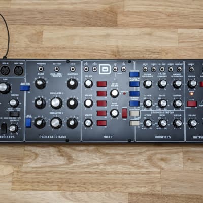 Behringer Model D Analog Synthesizer