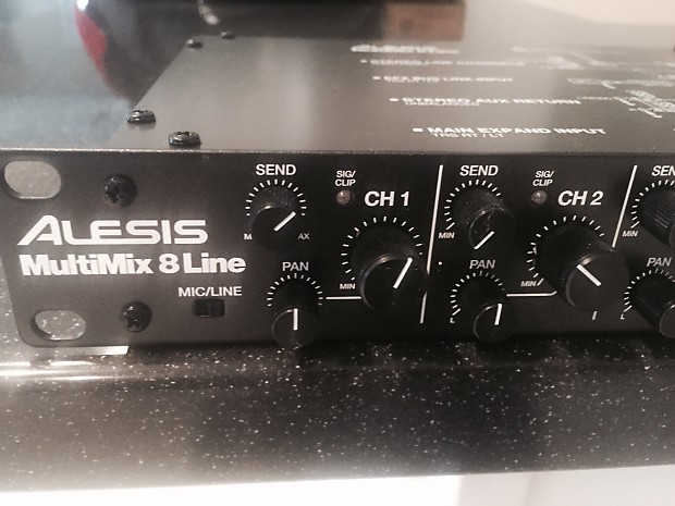 製品情報：MultiMix 8 USB FX：Alesis