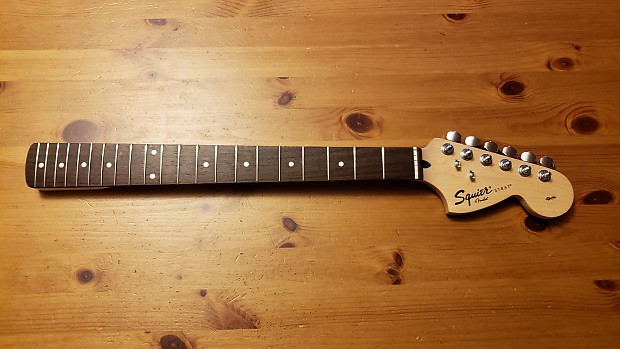 Fender Squier Stratocaster Neck