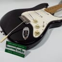 Fender Stratocaster Made in USA California Series (1997-1998) Black with SKB Hard Case