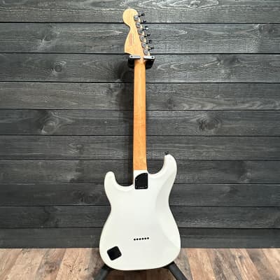 Fender Squier Contemporary Stratocaster HT Special Electric Guitar - White image 12