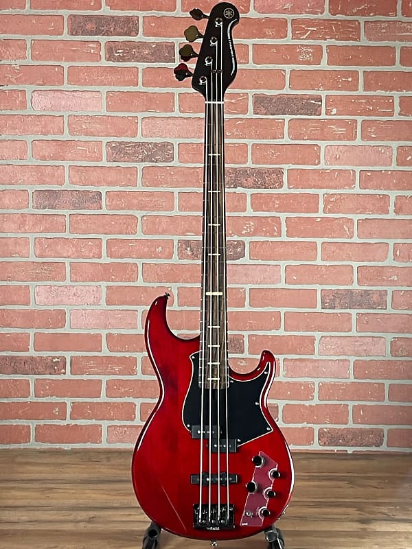 メンテナンス済み YAMAHA BB734A メンテナンス済み YAMAHA BB734A Yamaha BB734A Bass Guitar