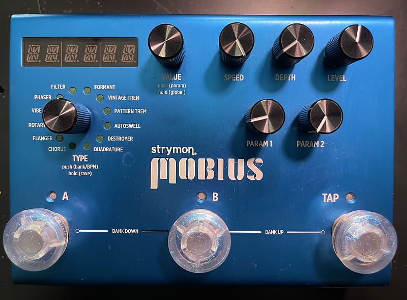 Strymon Mobius