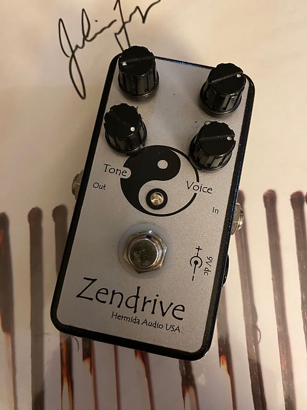 Hermida Audio Zendrive 2012 Owned By Robben Ford Dumble Hermida Audio Zendrive 2012 Owned By Robben Ford Dumble