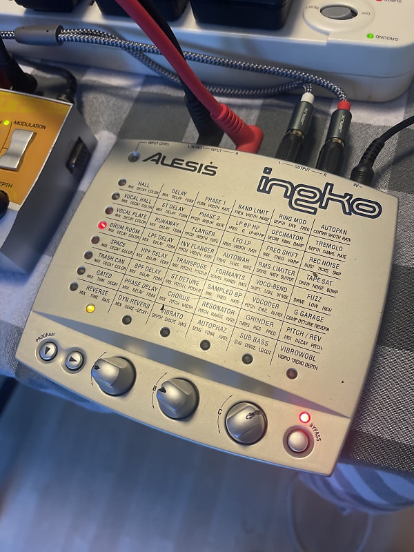 Alesis Ineko