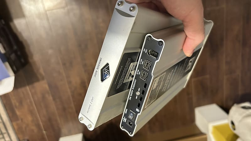 Universal Audio UAD-2 Satellite Firewire QUAD Core | Reverb Canada