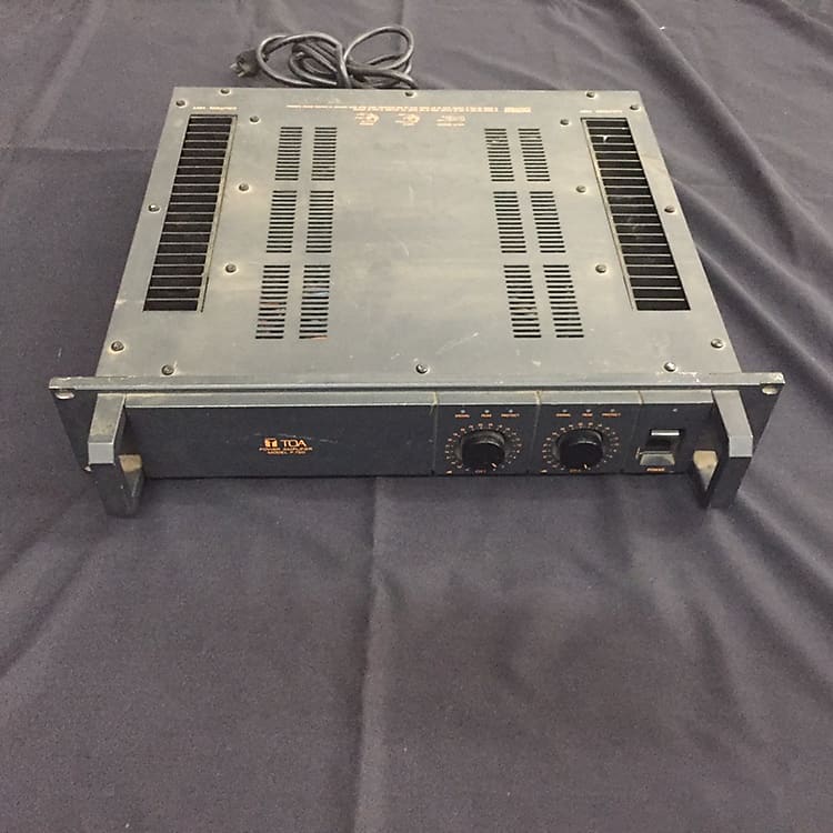 Toa P 75 D 220 Watt Power Amplifier 2000's Bkack