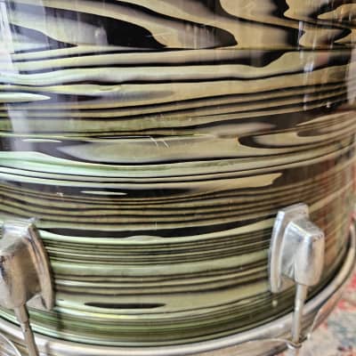Ludwig Standard 16x16" 3-ply Floor Tom in Avocado Strata 1971 image 11