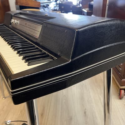 Wurlitzer 200A 64-Key Electric Piano 1974 - 1983 - Black image 7