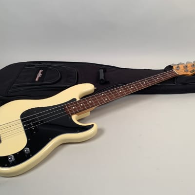 ESP Series 400 Bass '80s Cream image 2