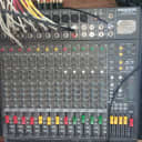 Mackie 1642-VLZ Pro 16-Channel Mic / Line Mixer