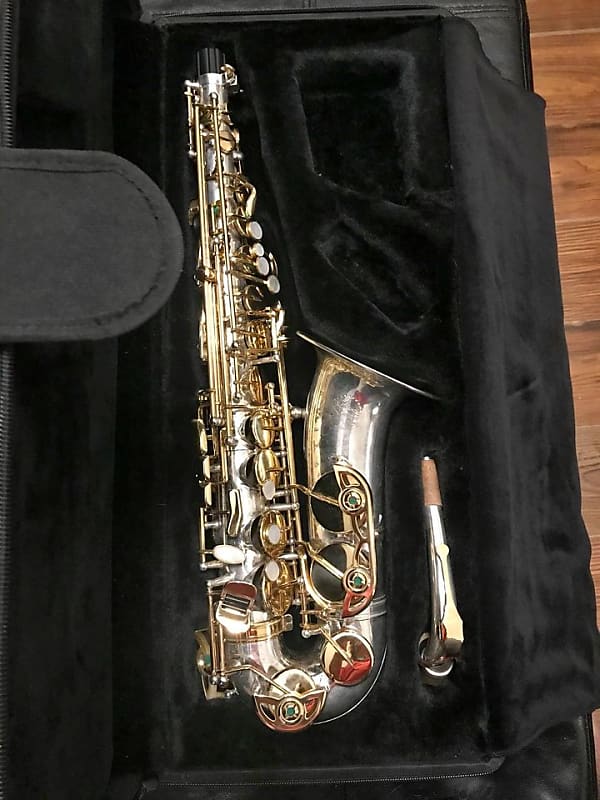 Conn-Selmer Liberty Alto Saxophone, Silver