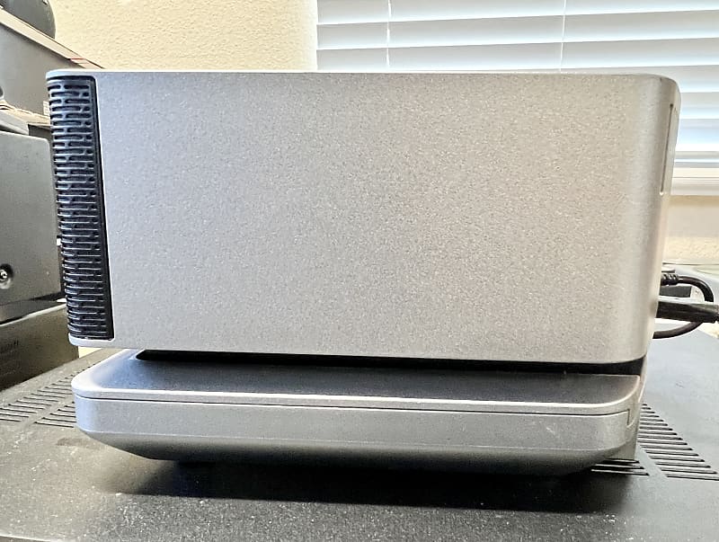 Bose Wave Music System IV w/ Pedestal, Remote & Instructions Bose Wave Music System IV w/ Pedestal, Remote & Instructions