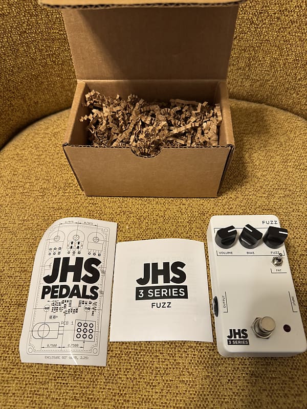 JHS 3 Series Fuzz