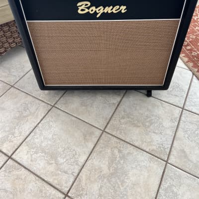 Bogner 212CH Helios Closed Back Large Size 2x12