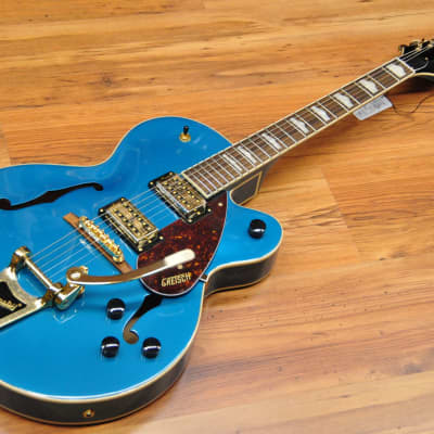 Gretsch Streamliner G2410TG with Bigsby  Ocean Turquoise image 2