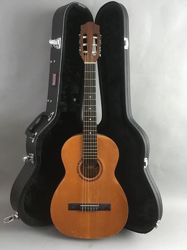 HSC Rare Vintage Giannini Trovador 1987 Lacquer Acoustic Folk Classical Guitar 3/4 Size + Foot Stool image 1