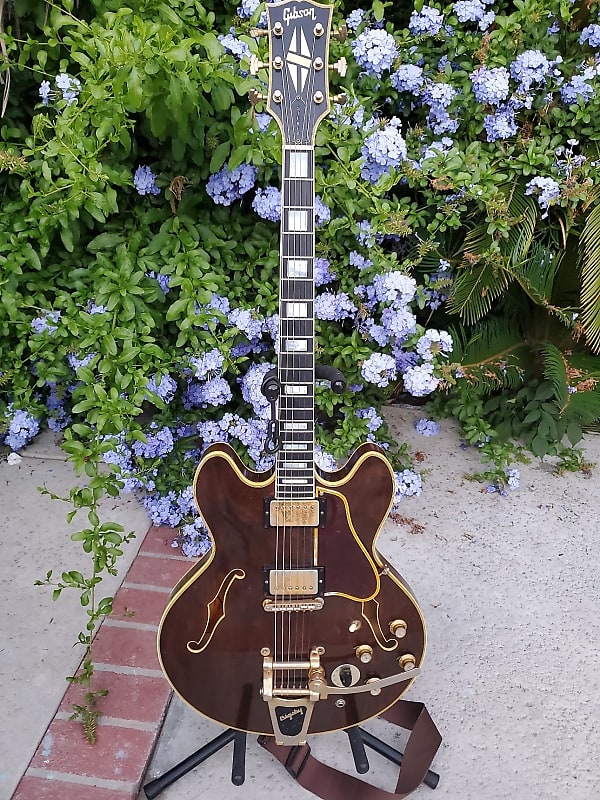 1969 Gibson Es-355 Custom Walnut~100% Original~ Professional Grade Top Of The Line Pre Norlin w no issues 
 Nice as they get image 1