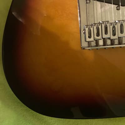 Fender Player Telecaster with Maple Fretboard 2006 sunburst image 3
