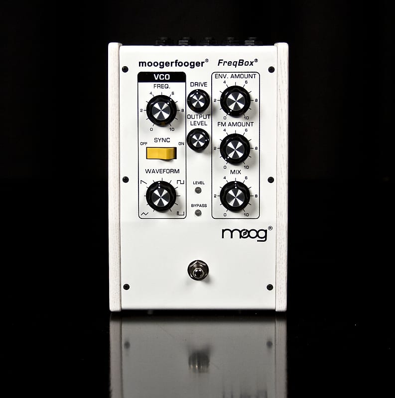 Moog MF-107 Freqbox | Reverb
