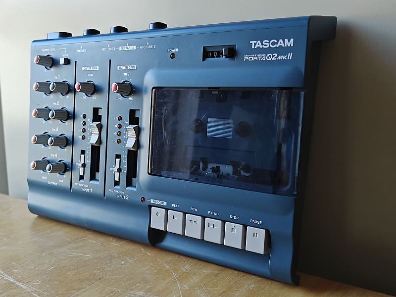TASCAM PORTA02 MKII マルチトラックレコーダー カセットMTR TASCAM Porta 02 mkII Ministudio 4-Track Cassette Recorder