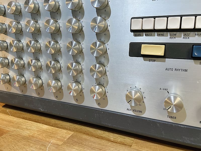 Yamaha EM-130 Vintage Analog Beatbox Drum Machine Mixer with Yamaha EM-130 Vintage Analog Beatbox Drum Machine Mixer with