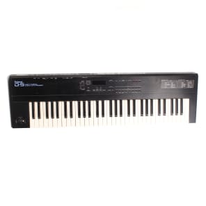 Roland D-5 61-Key Multi-Timbral Linear Synthesizer | Reverb