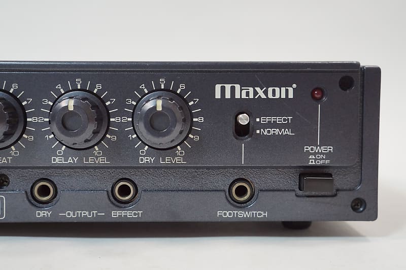 SALE Ends Dec 9] Maxon AD100 Analog Delay Echo Vintage BBD
