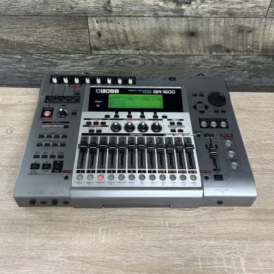 dj 　BOSS BR-1600 MTR ボス Boss BR 1600 Layout Overview - YouTube