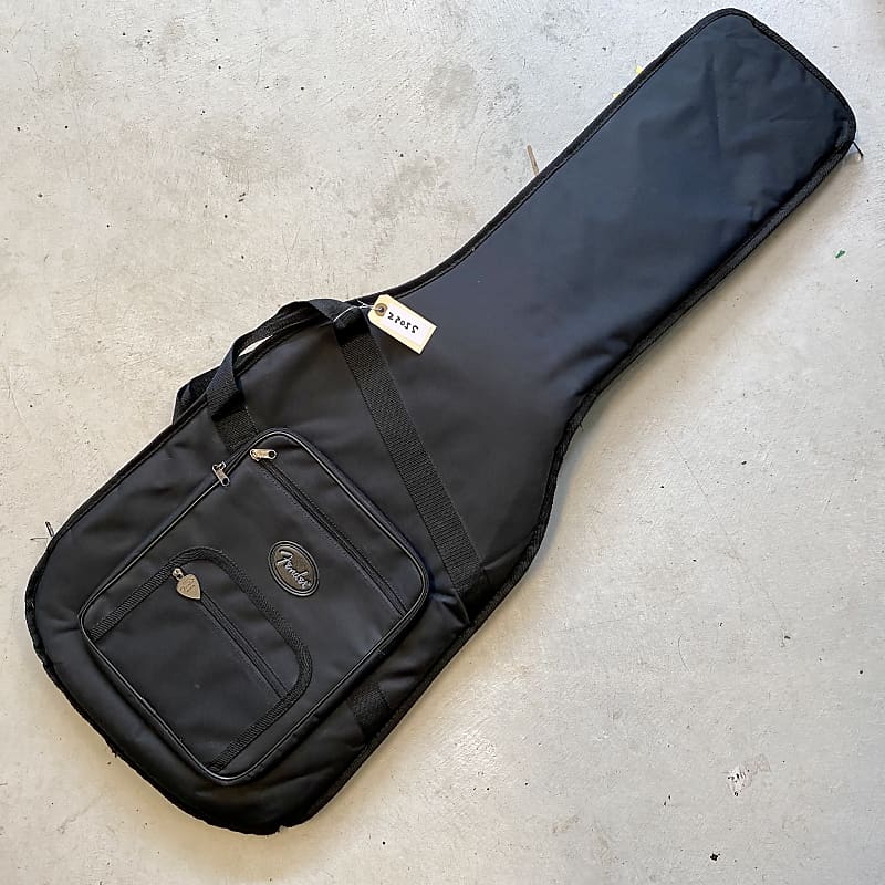 Fender deluxe 2025 gig bag telecaster