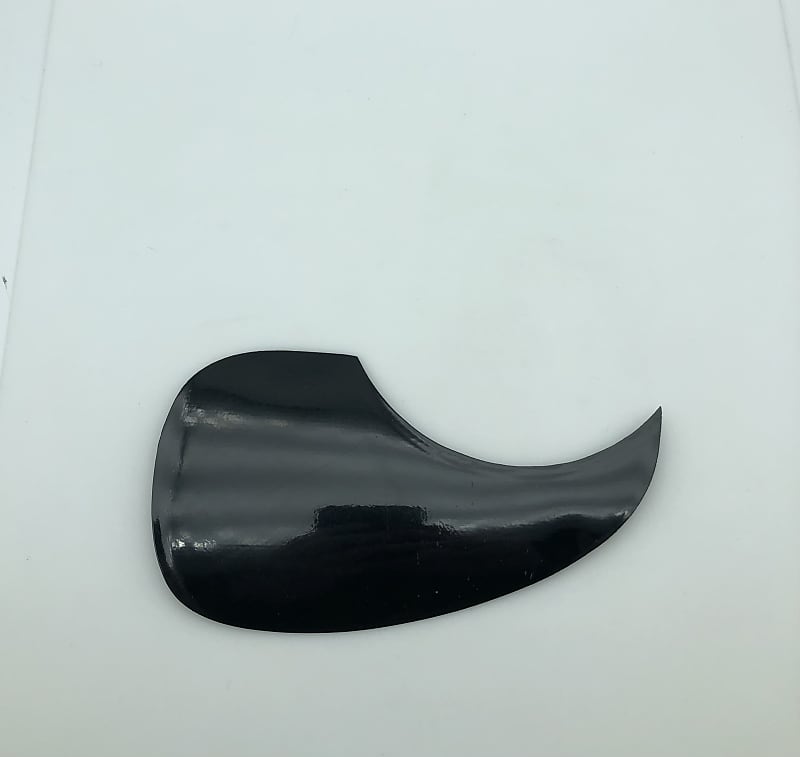 Acoustic Pickguard Black Reverb
