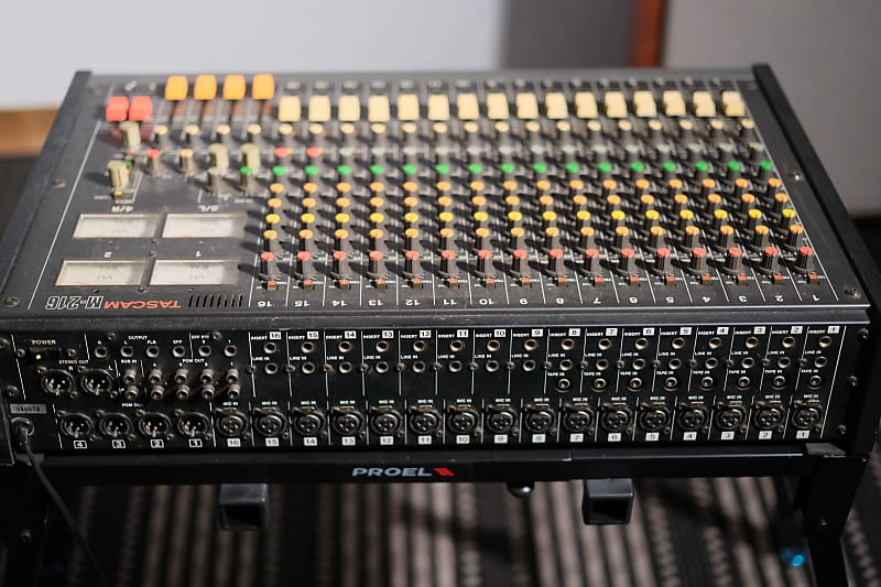 TASCAM M216 | Reverb