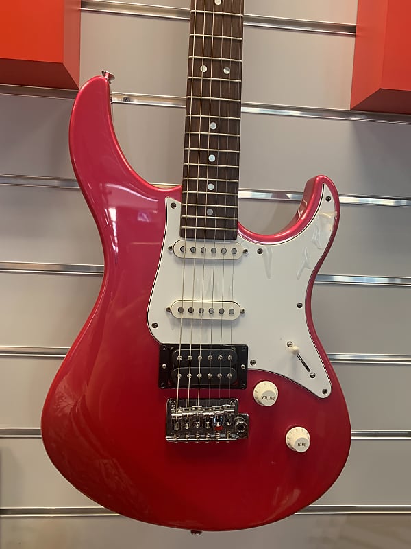 Yamaha | Pacifica 912 | Crimson Red | Made in Taiwan | Tuners made in Japan  | 1990 | NOS | NEW | Reverb