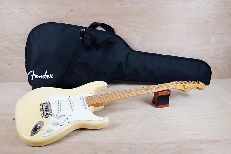 Fender STM-75DM MIJ 1988 Vintage White Medium Scale Stratocaster Made in  Japan w/ Bag