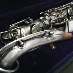 1924 Buescher True Tone Low Pitch Alto Saxophone Original Case & Mouthpiece image 14
