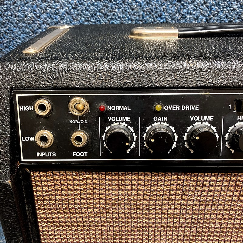 Guyatone FLIP 2000 MKII 1x12 Guitar Combo Amp MIJ