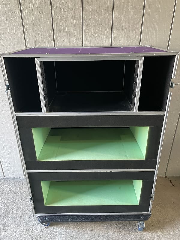 Dual Amp Head Road Case and 4U Rack Reverb