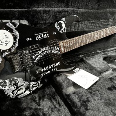 人気 Hammett Kirk Ouija LTD ESP Signature Reverb | 2009 Black 青年漫画
