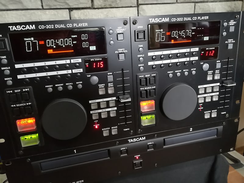 TASCAM CD 302 cd player in mint condition for sale | Reverb Canada